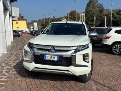 Mitsubishi L200 2.3 D Double Cab 4x4 Super Select +R/D lock aut. Bianco usata Guarene
