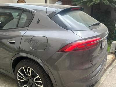 Maserati Grecale benzina /elettrica Grigio usata Alì Terme