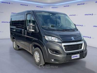 Peugeot Boxer Boxer 330 Bluehdi 140 S&amp;S Pc-Tn Combi Comfort Grigio usata Cassola