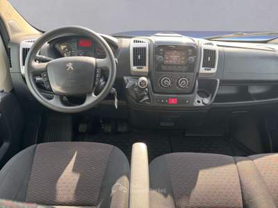 Peugeot Boxer Boxer 330 Bluehdi 140 S&amp;S Pc-Tn Combi Comfort Grigio usata Cassola