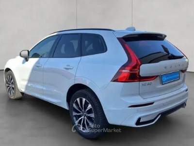 Volvo XC60 B4 (d) AWD automatico Plus Dark N1Autocarro usata Liscate