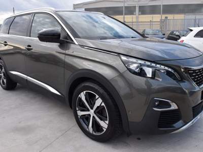 Peugeot 5008 BlueHDi 130 S&S GT Line Grigio usata San Vito dei Normanni