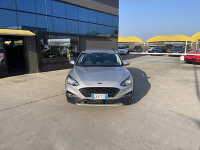 Ford Focus 1.0 EcoBoost 125CV automatico SW ST-Line Co-Pilot Argento usata Cremosano
