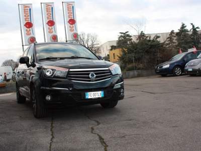 SsangYong Rodius 2.2 Diesel 4WD A/T Classy Nero usata Castelnuovo Rangone