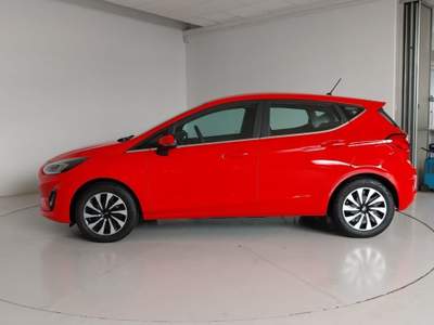 Ford Fiesta 1.1 75 CV GPL 5 porte Titanium Rosso usata Occhiobello