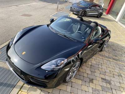 Porsche 718 2.0 300 CV PDK NAVI-CONNECT PLUS-APP CONN-CAM-20" Nero usata Alba