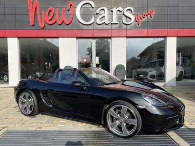 Porsche 718 2.0 300 CV PDK NAVI-CONNECT PLUS-APP CONN-CAM-20" Nero usata Alba