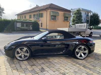 Porsche 718 2.0 300 CV PDK NAVI-CONNECT PLUS-APP CONN-CAM-20" Nero usata Alba
