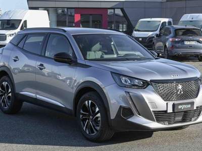 Peugeot 2008 1.2 puretech Allure s&s 100cv Grigio usata Pianezza