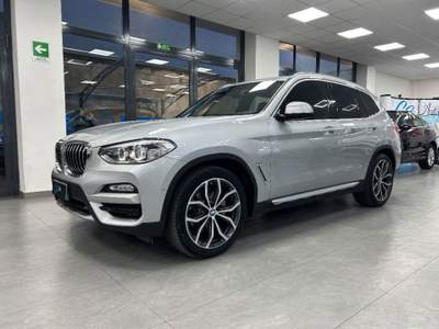 BMW X3 Xdrive20d Business Advantage 190cv auto Argento usata Carlentini