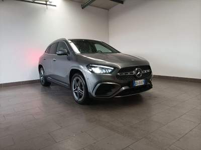 Mercedes-Benz GLA e Plug-in hybrid AMG Line Premium Grigio usata Magenta