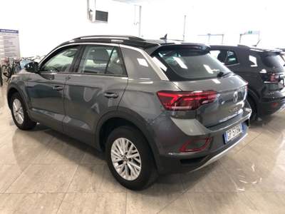 Volkswagen T-Roc 1.5 TSI ACT DSG Life Grigio usata Bareggio