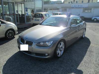 BMW Serie 3 320i i cat Cabrio Attiva Oro usata Roma