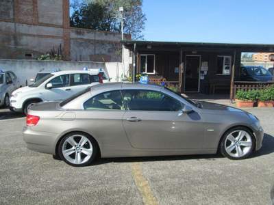 BMW Serie 3 320i i cat Cabrio Attiva Oro usata Roma