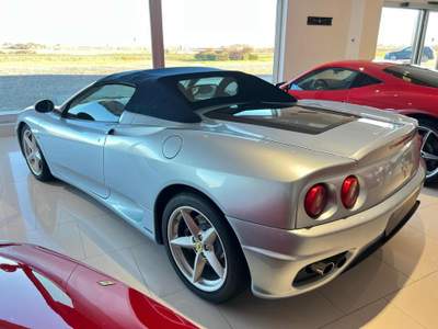 Ferrari 360 Spider F1 Grigio usata Calvatone