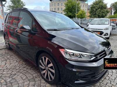 Volkswagen Touran 1.5 TSI DSG R-LINE Nero usata Castelnuovo Rangone