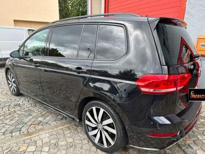 Volkswagen Touran 1.5 TSI DSG R-LINE Nero usata Castelnuovo Rangone