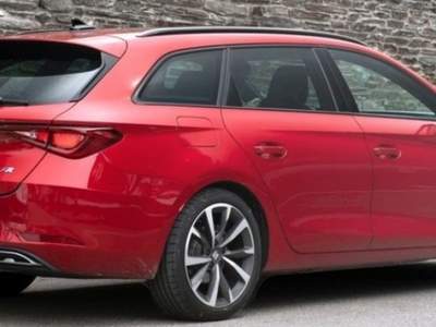 Seat Leon 1.0 eTSI 110 CV DSG Style Rosso usata Rovato