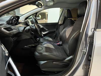 Peugeot 2008 Peugeot 2008 1.5 bluehdi Allure 120cv 2019 Grigio usata SETTIMO SAN PIETRO