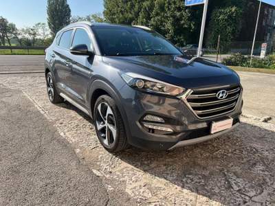Hyundai Tucson 1.7 CRDi DCT XPossible Grigio usata Marmirolo
