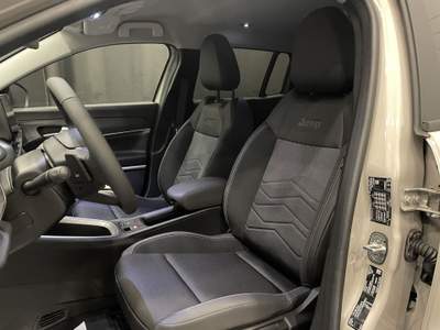 Jeep Avenger 1.2 MHEV e-Hybrid Turbo Summit Beige usata Leini