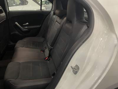 Mercedes-Benz Classe A A 200 Automatic Premium Plus AMG Line Bianco usata Leini