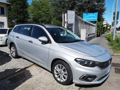 Fiat Tipo 1.6 Mjt AUTOMATICA SW Lounge Argento usata Corbetta