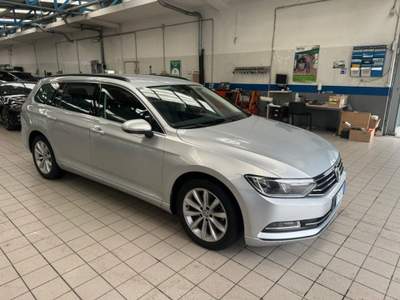 Volkswagen Passat 2.0 TDI DSG Executive BlueMotion Tech. Argento usata Cassino