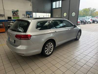 Volkswagen Passat 2.0 TDI DSG Executive BlueMotion Tech. Argento usata Cassino