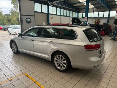 Volkswagen Passat 2.0 TDI DSG Executive BlueMotion Tech. Argento usata Cassino