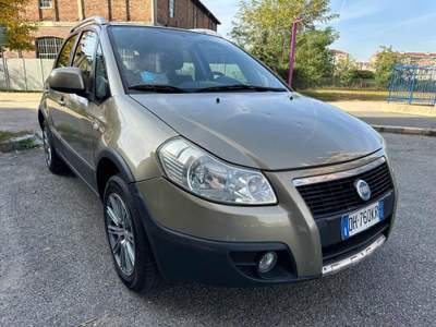 Fiat Sedici 1.6 16V 4x4 Dynamic Marrone usata Torino