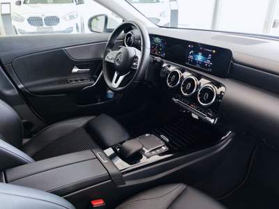 Mercedes-Benz CLA Mercedes CLA 180d Sport Auto 116cv Bianco usata SETTIMO SAN PIETRO
