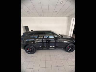 Jaguar F-Pace (X761) -  2.0 D 180 CV AWD aut. R-Sport Nero usata Caltanissetta