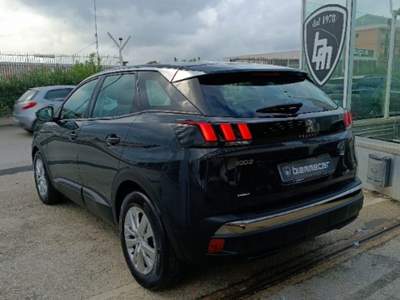 Peugeot 3008 BlueHDi 130 S&S EAT8 Business   i.e Grigio usata Augusta