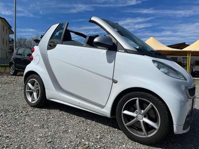 Smart ForTwo 1000 52 kW MHD cabrio passion Bianco usata Francavilla in Sinni