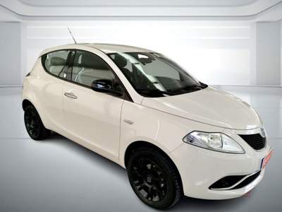 Lancia Ypsilon 0.9 Metano 85 Cv Pronta Consegna Ok Neopatentati Beige usata Gubbio