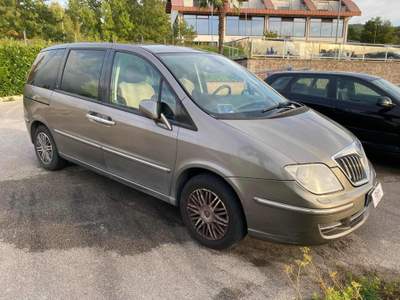 Lancia Phedra 2.0 MJT 136 CV Argento 7 POSTI Bronzo usata Savoia di Lucania