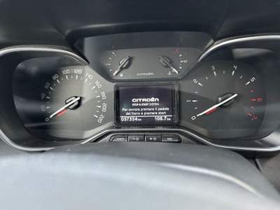 Citroen C3 Aircross PureTech 110 S&S Shine Rosso usata Magenta