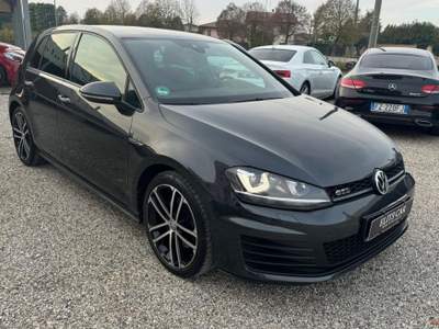 Volkswagen Golf 2.0 TDI 5p. BlueMotion Technology Nero usata San Polo di Piave