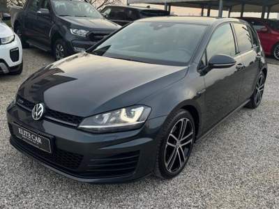 Volkswagen Golf 2.0 TDI 5p. BlueMotion Technology Nero usata San Polo di Piave