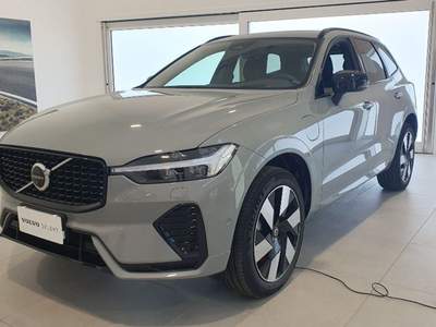 Volvo XC60 T6 Recharge Plug-in Hybrid AWD automatico Ultimate Grigio usata Padova