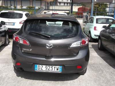 Mazda 3 1.6 MZ-CD 109CV Advanced Grigio usata Monteforte Irpino