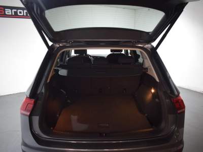 Volkswagen Tiguan Allspace 2.0 TDI SCR DSG Advanced BMT Grigio usata SARONNO