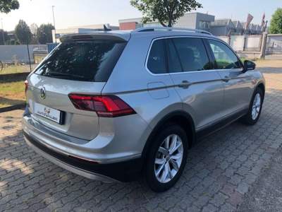 Volkswagen Tiguan 2.0 TDI,140KW Advanced BMT 4MOT DSG Sport util Argento usata Rivoli