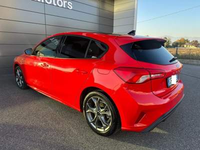 Ford Focus 1.0 EcoBoost 125CV 5p. ST-LINE TETTO-NEOPATENTATI Rosso usata Castelfranco Veneto
