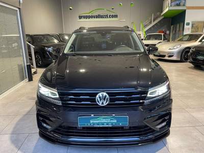 Volkswagen Tiguan 2.0 TDI 150CV DSG R-Line ext. IQ.Light HUD AMBIENT Nero usata POTENZA