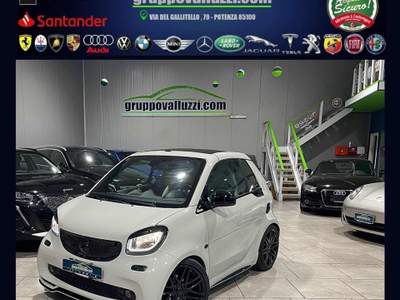 Smart ForTwo Cabrio BRABUS Tailor Made Xclusive HUD JBL TOP Grigio usata POTENZA