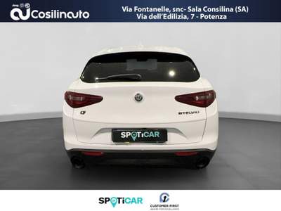 Alfa Romeo Stelvio 2.2 Turbodiesel 190 CV AT8 Q4 Sprint MY20 Bianco usata Sala Consilina