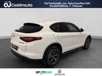 Alfa Romeo Stelvio 2.2 Turbodiesel 190 CV AT8 Q4 Sprint MY20 Bianco usata Sala Consilina