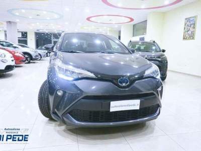 Toyota C-HR 1.8 Hybrid E-CVT Active Grigio usata Matera